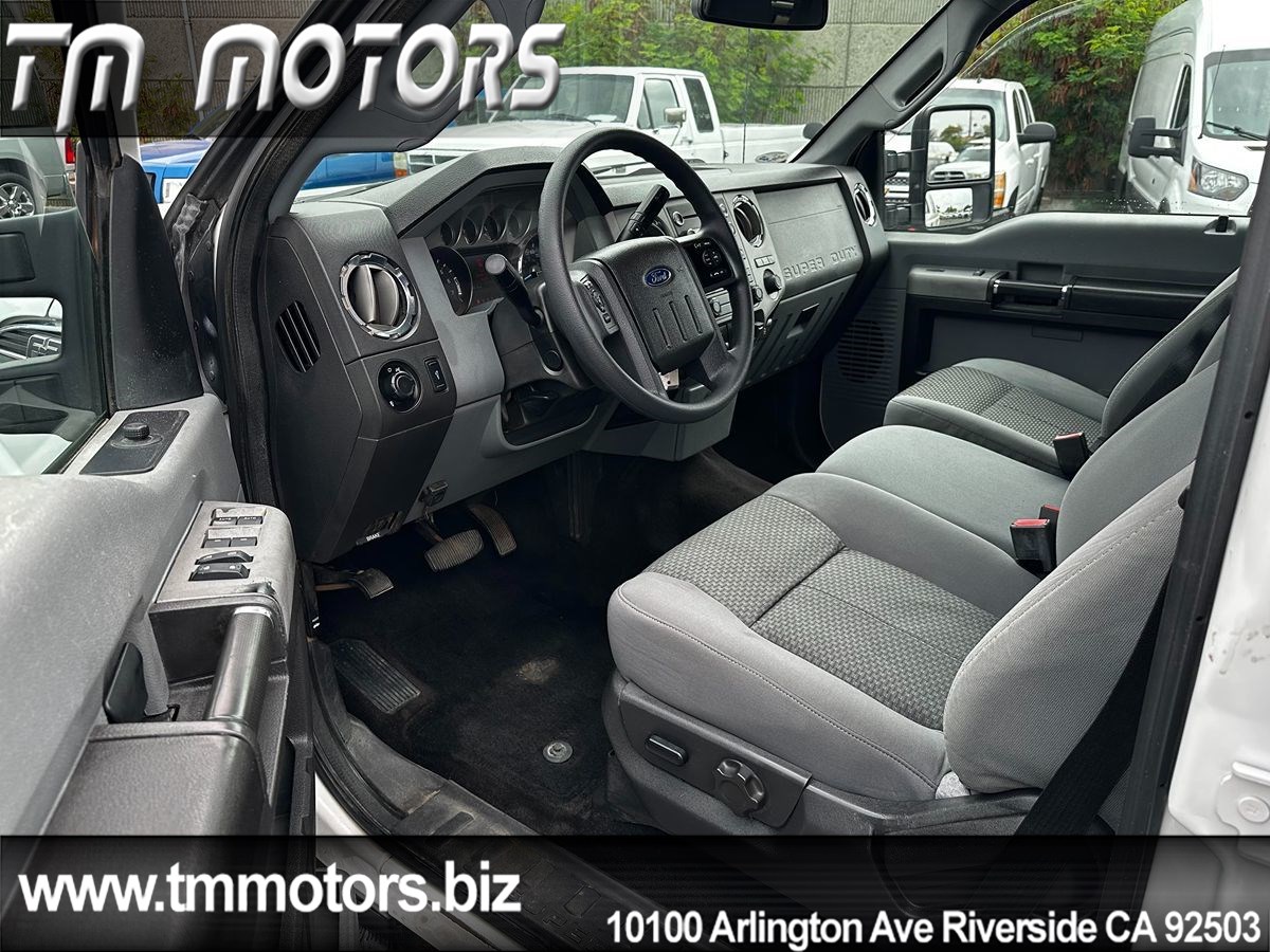 2015 Ford F-250 XLT photo 6