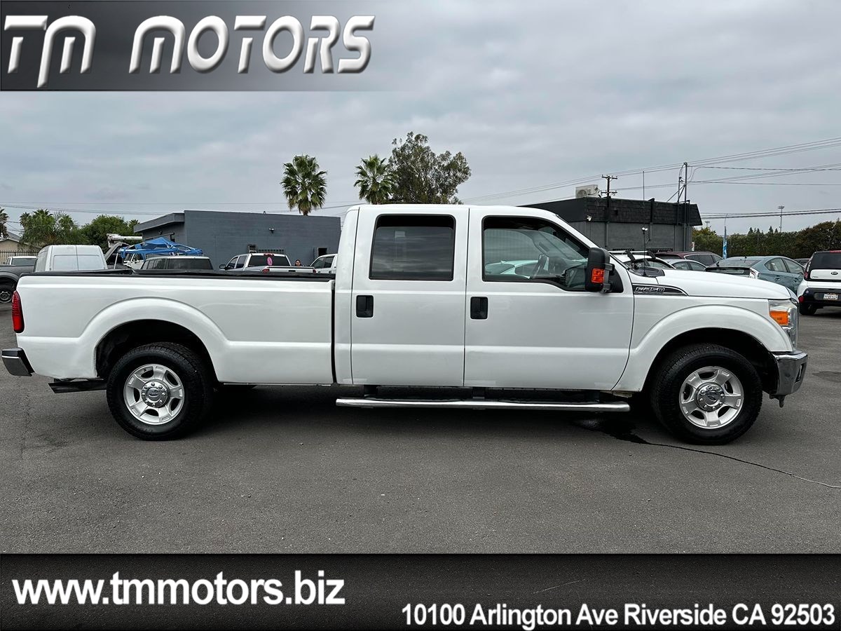 2015 Ford F-250 XLT photo 16