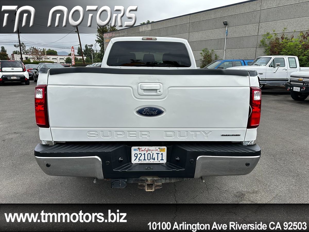 2015 Ford F-250 XLT photo 5