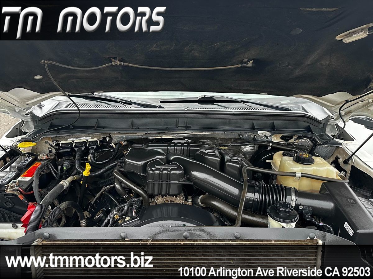 2015 Ford F-250 XLT photo 19
