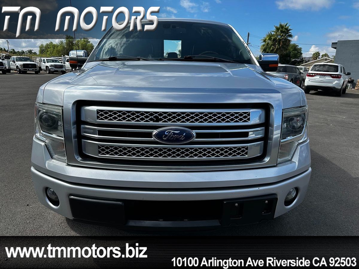 2013 Ford F-150 Platinum photo 2