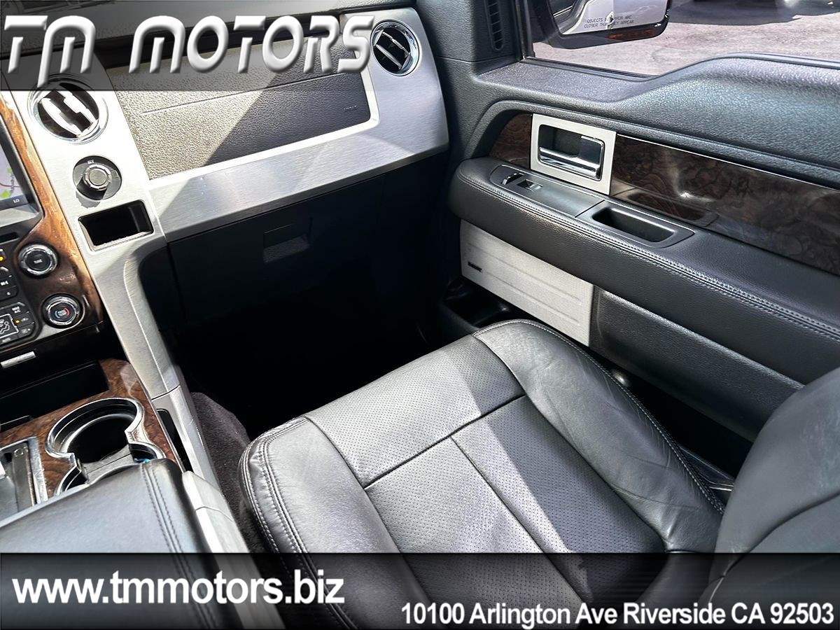 2013 Ford F-150 Platinum photo 13
