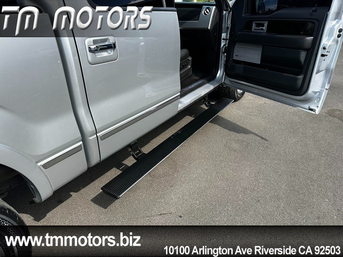 2013 Ford F-150 Platinum photo 6