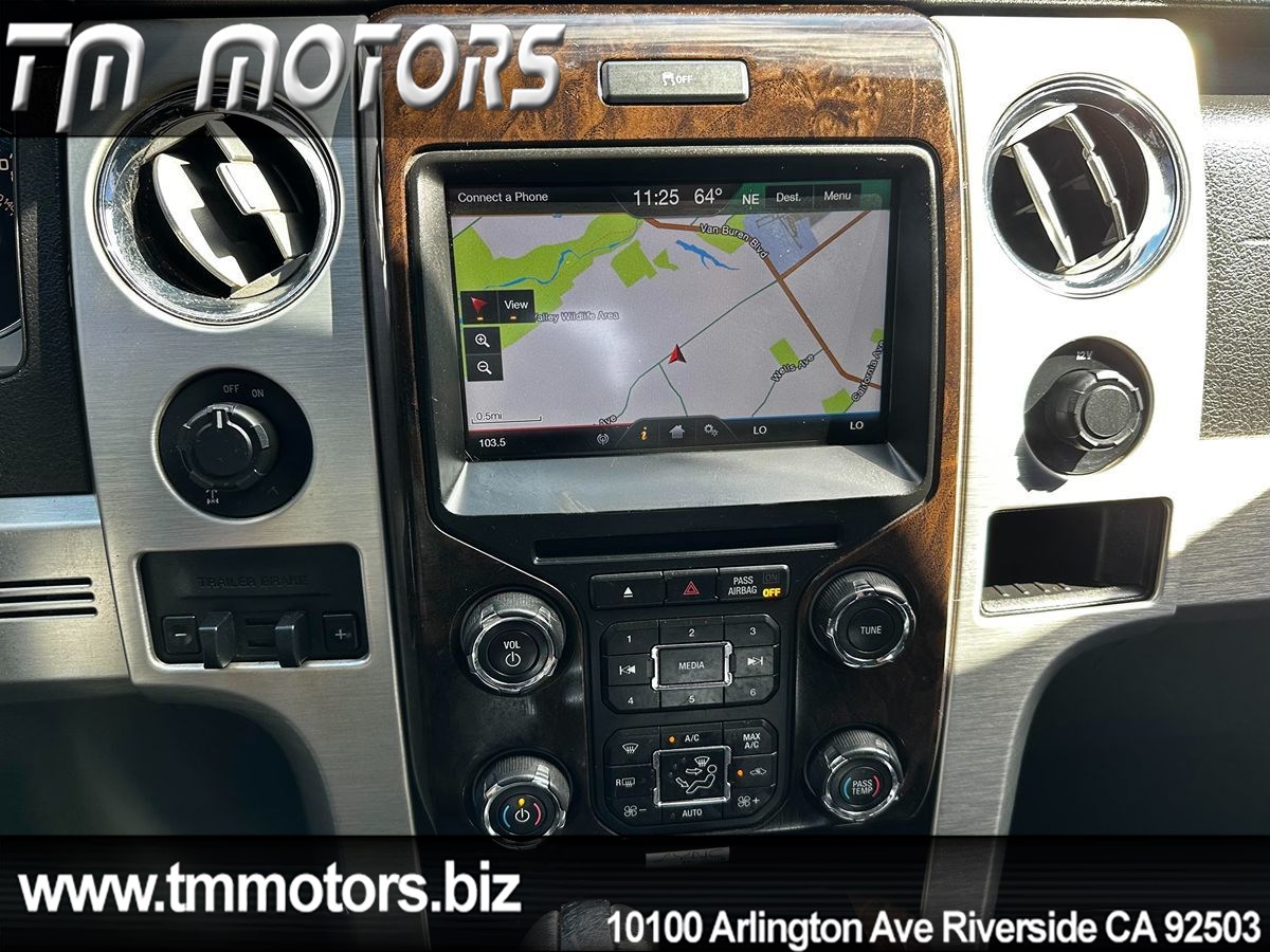 2013 Ford F-150 Platinum photo 15
