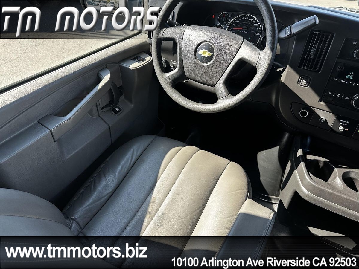 2019 Chevrolet Express Cargo Work Van - Photo 13