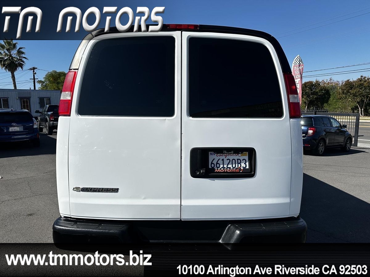 2019 Chevrolet Express Cargo Work Van - Photo 5