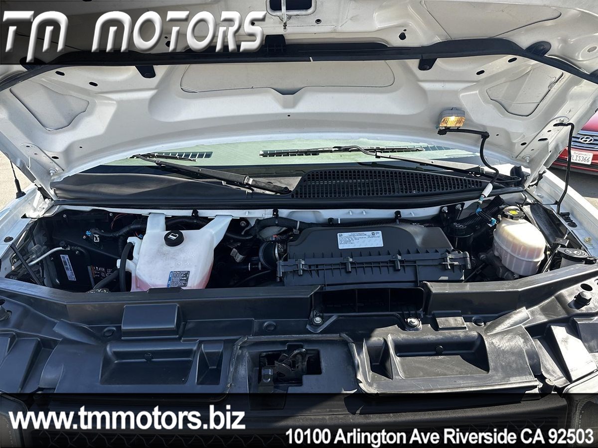 2019 Chevrolet Express Cargo Work Van - Photo 21