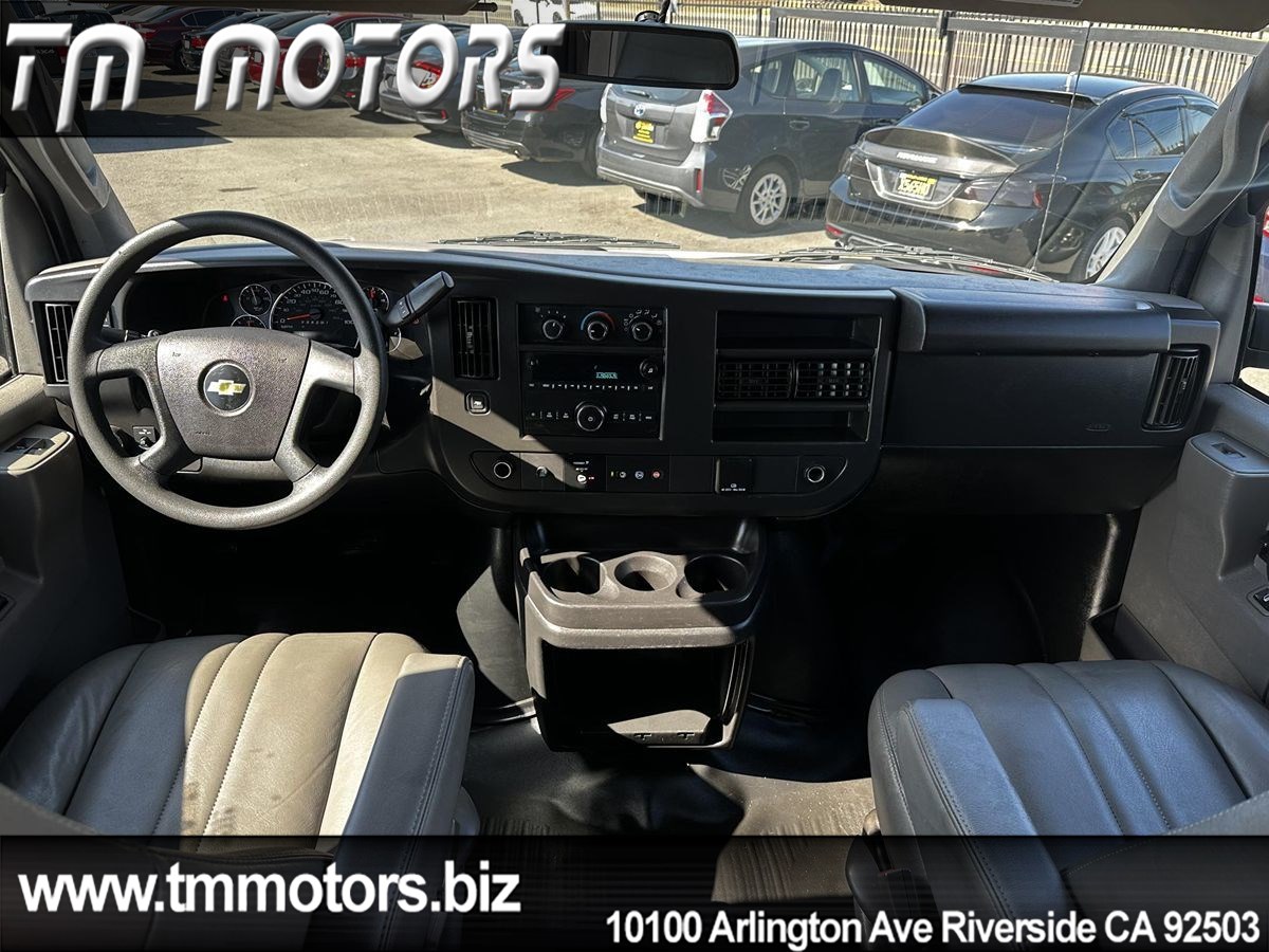 2019 Chevrolet Express Cargo Work Van - Photo 7