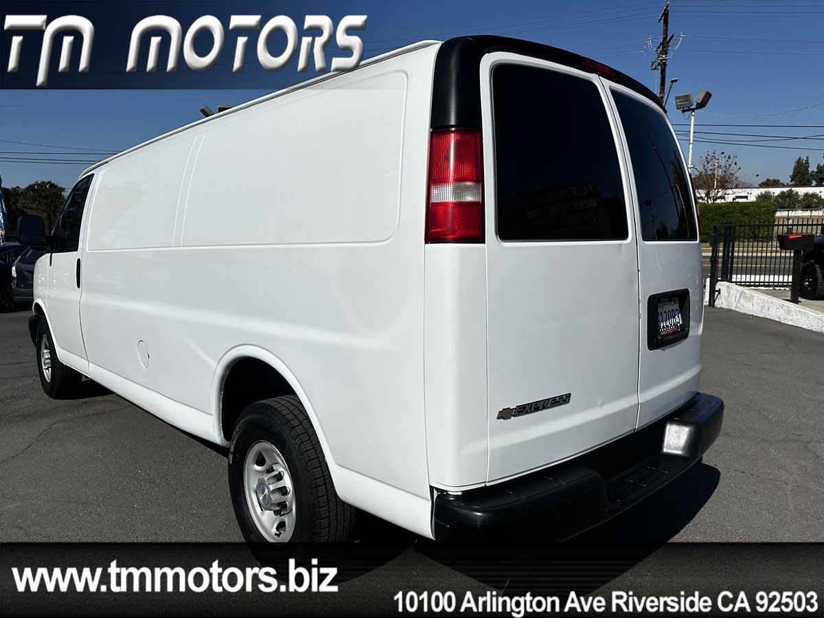 2019 Chevrolet Express Cargo Work Van - Photo 4