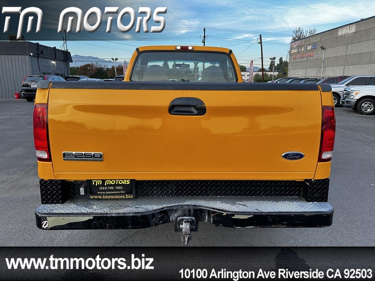 2001 Ford F-250 Super Duty XL - Photo 5
