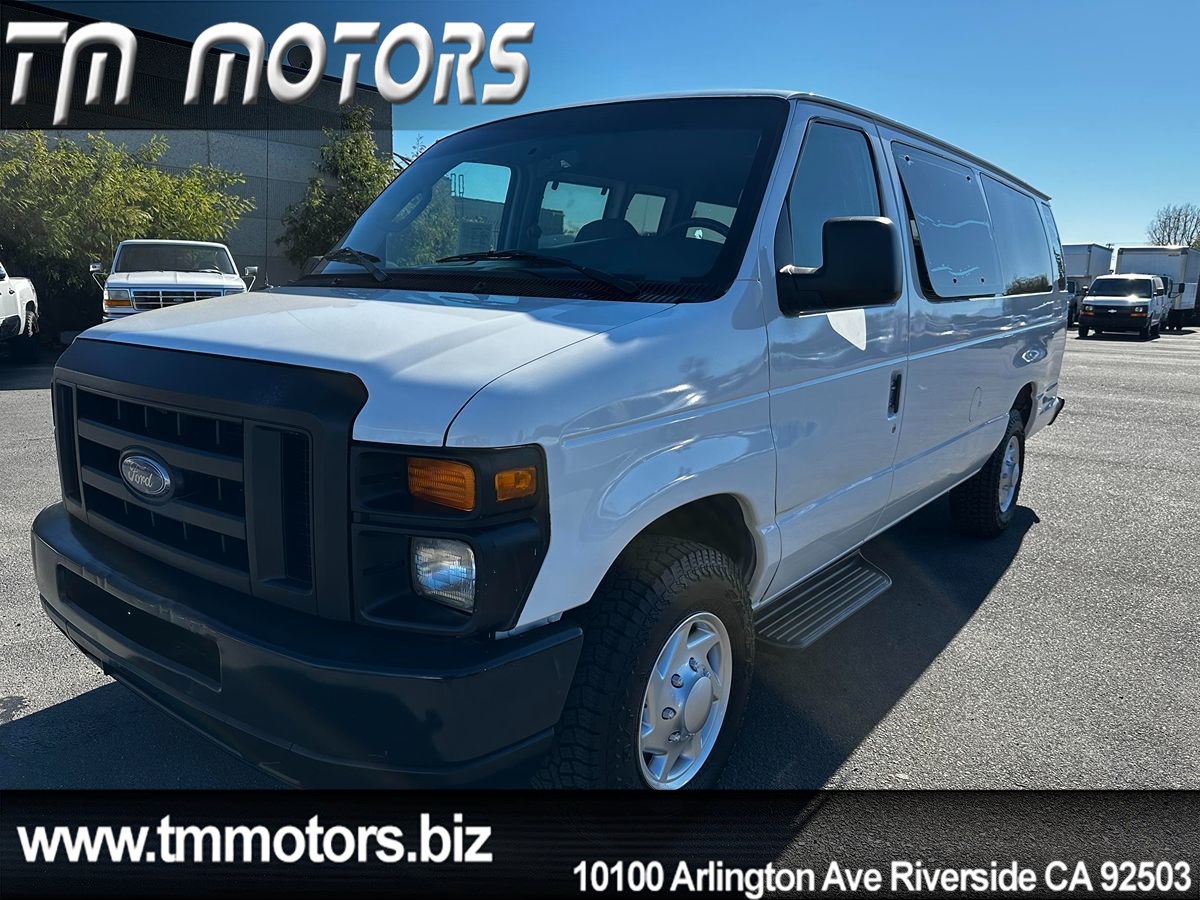 2008 Ford E-Series E-350 XLT Super Duty Extended's photo