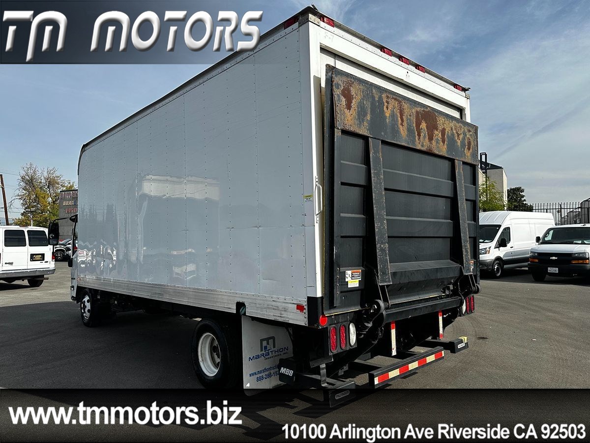 2008 Isuzu NPR - Photo 4
