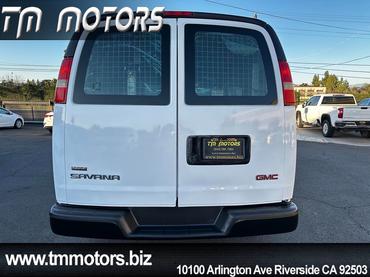 2011 GMC Savana Cargo Base - Photo 5