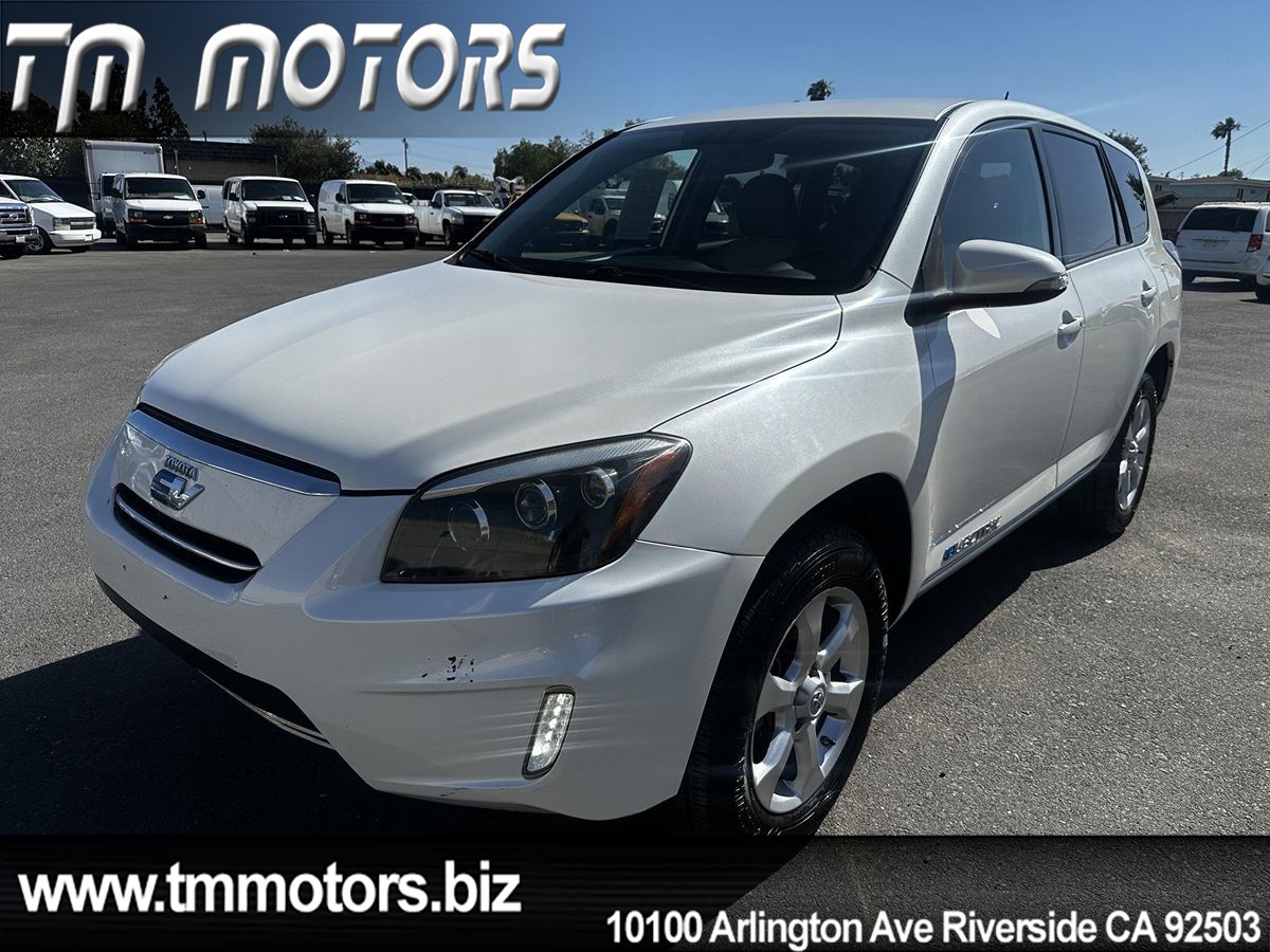 2013 Toyota RAV4's photo