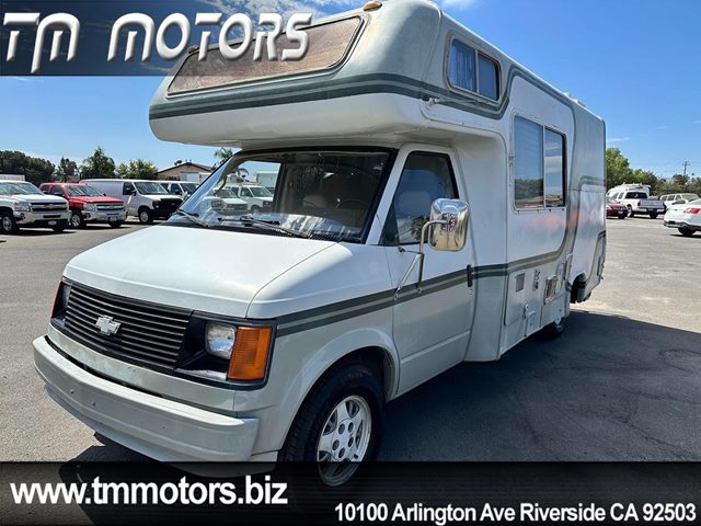 White 1986 Chevrolet Astro Cargo Van Rear-Wheel Drive Automatic