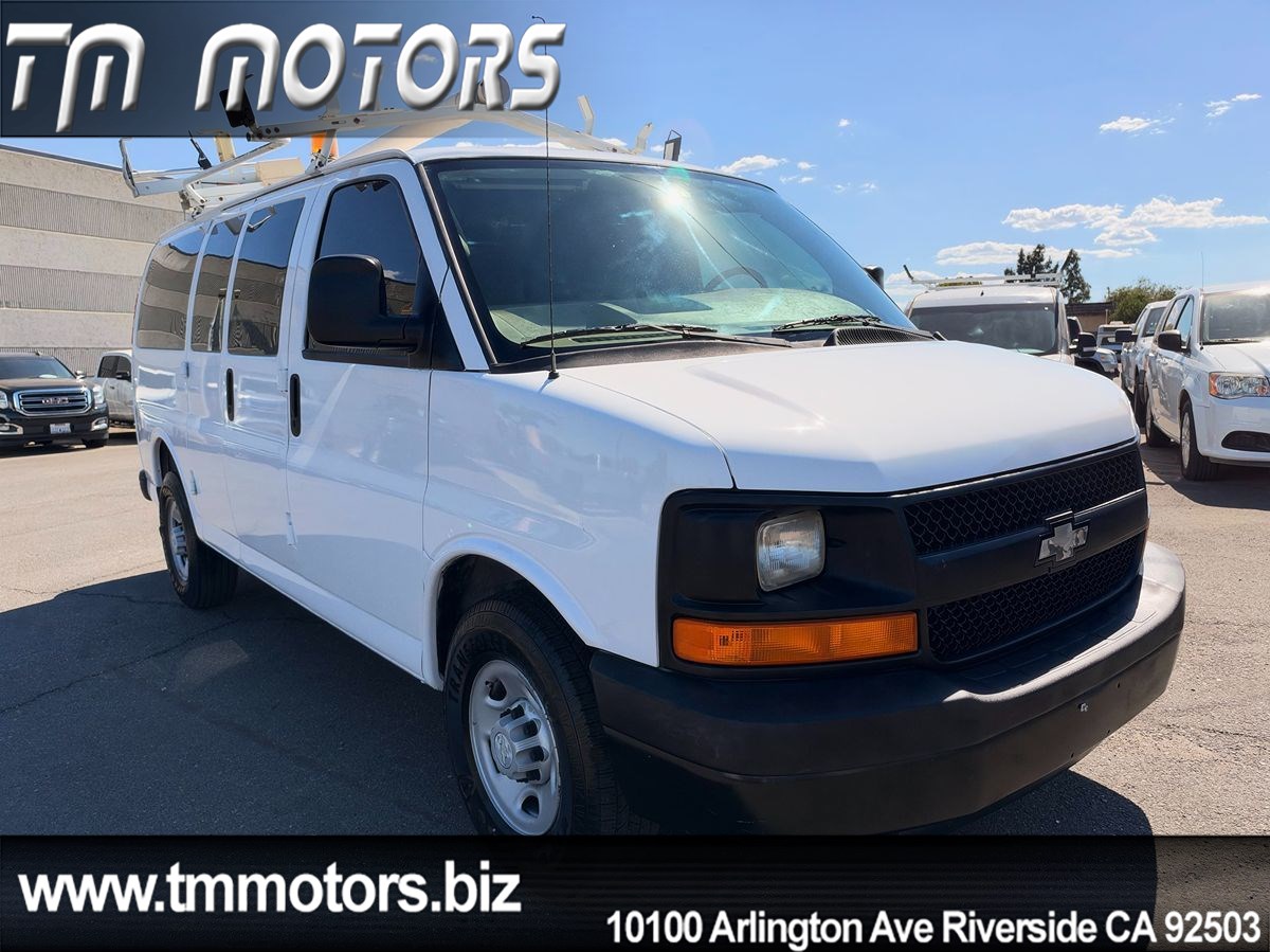 Chevrolet Express photo 15