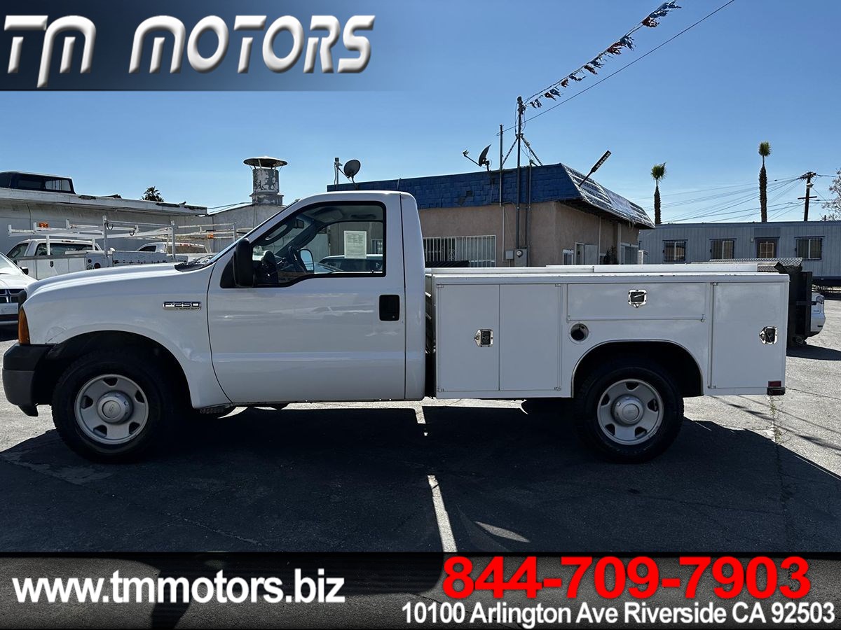 Sold 2006 Ford Super Duty F-250 XL Service Truck in Riverside