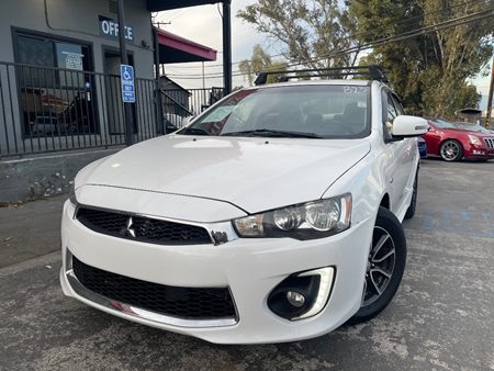 2017 Mitsubishi Lancer ES