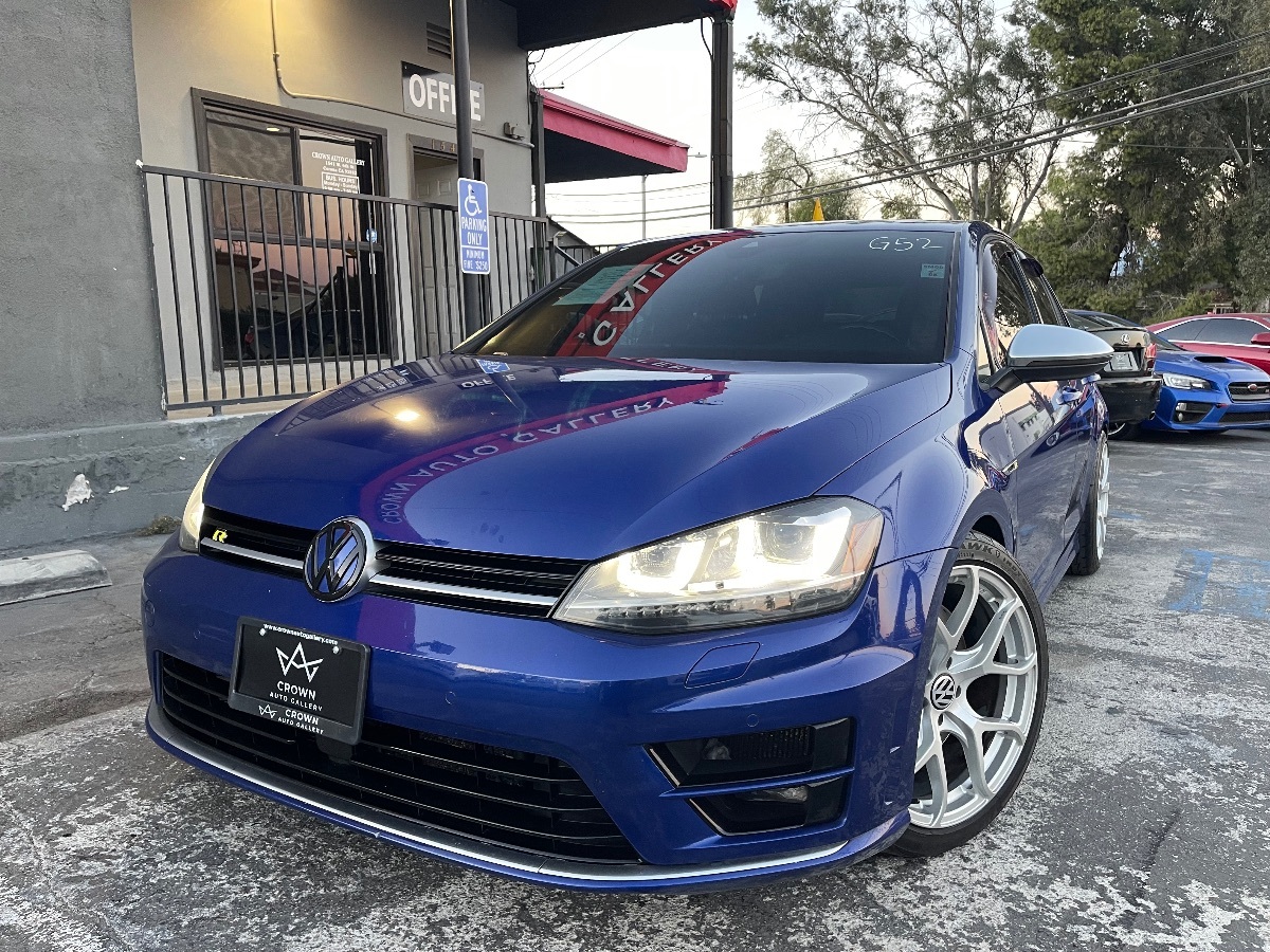 2017 Volkswagen Golf R 