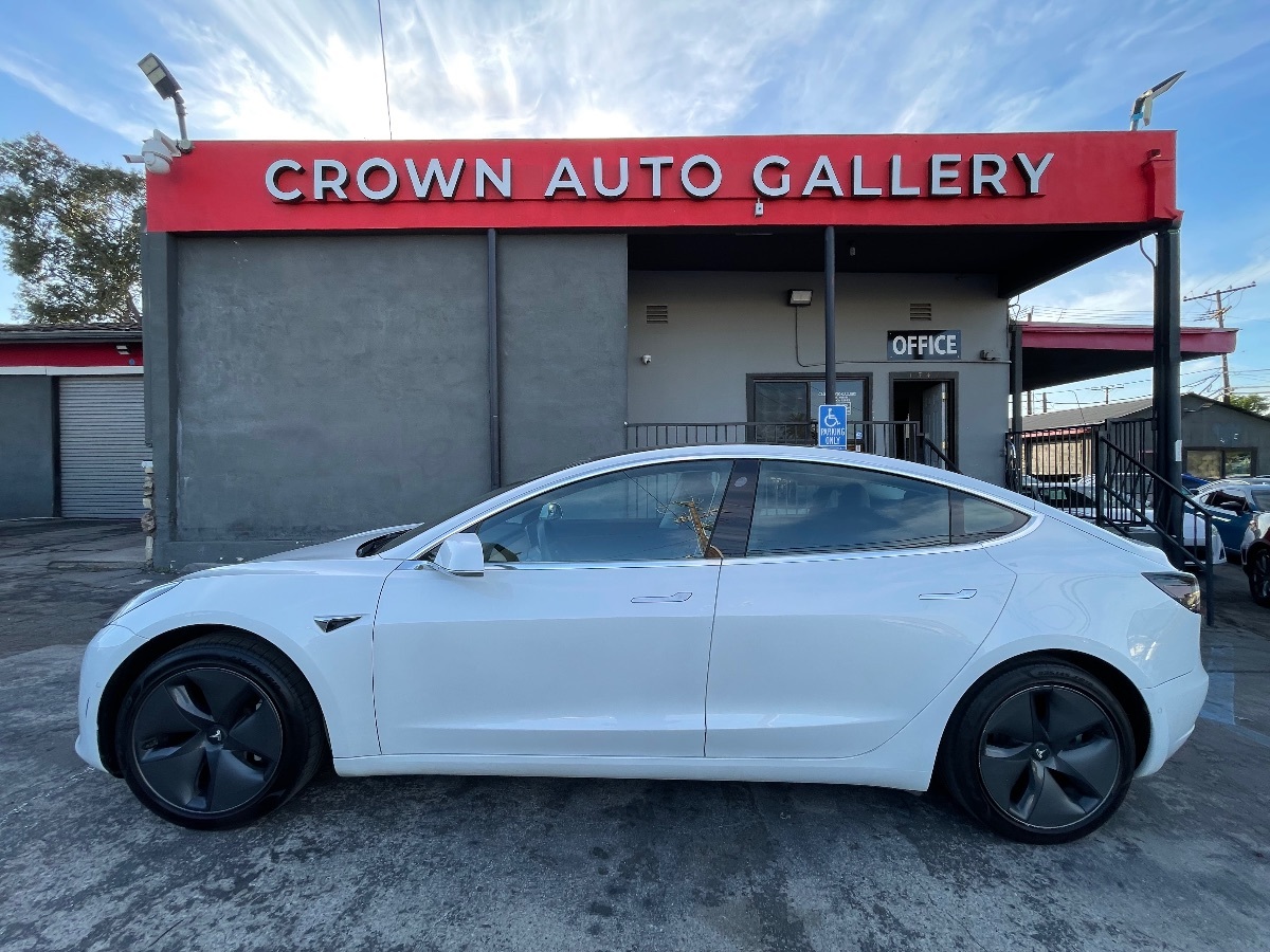 2020 Tesla Model 3 Standard Range Plus photo 7