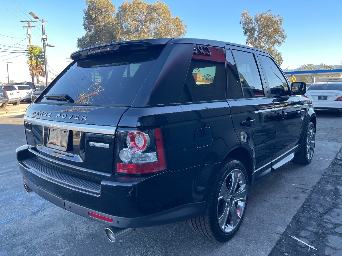 2012 Land Rover Range Rover Sport HSE photo 4