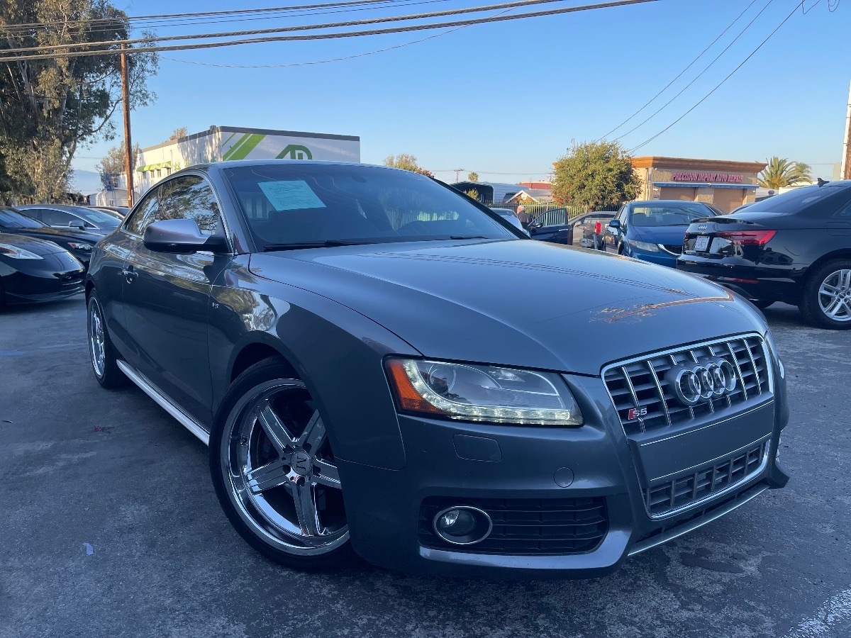 2012 Audi S5 Prestige photo 3