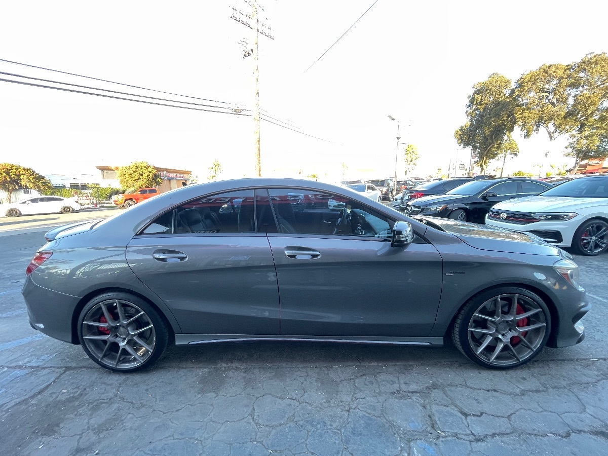 2014 Mercedes Benz CLA 45 AMG 4MATIC photo 4