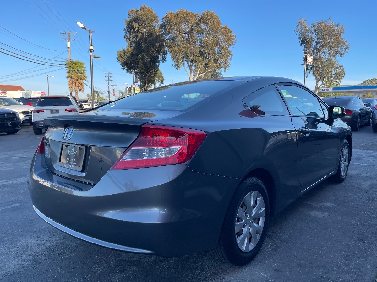 2012 Honda Civic LX Sedan 5-Speed AT, image size:1200x900