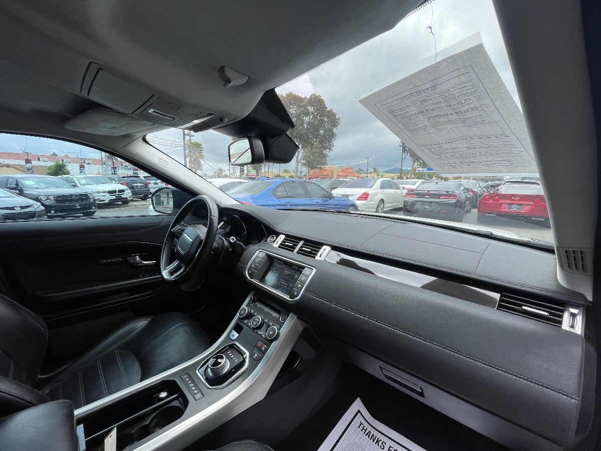 2016 Land Rover Range Rover Evoque HSE Dynamic photo 12