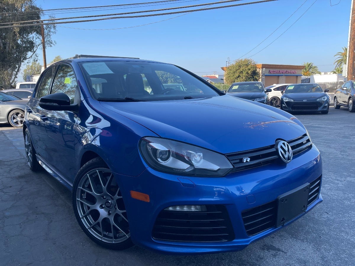 2012 Volkswagen Golf 4Motion photo 3