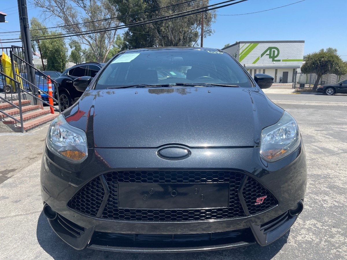 2014 Ford Focus ST photo 2