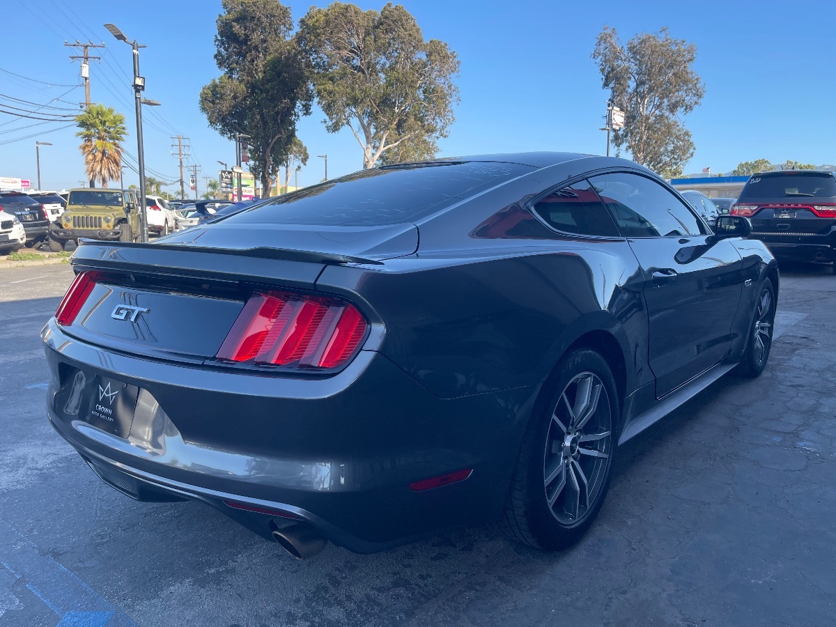 2015 Ford Mustang GT photo 5