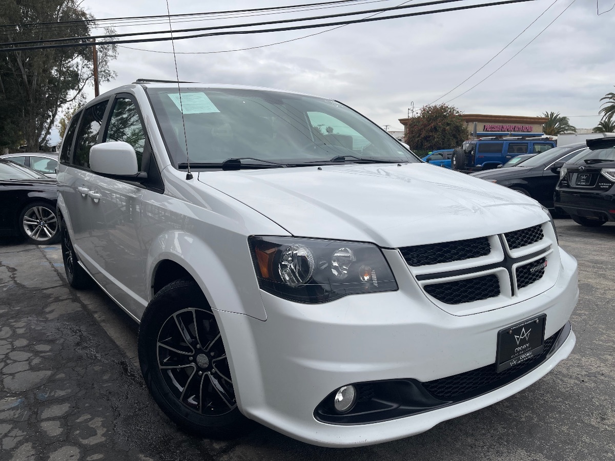 2019 Dodge Grand Caravan GT photo 3