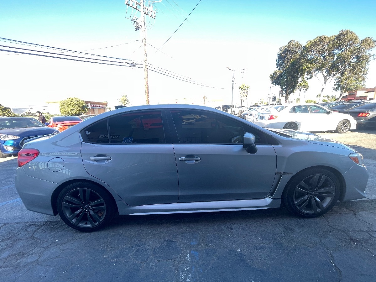 2017 Subaru WRX Premium photo 4