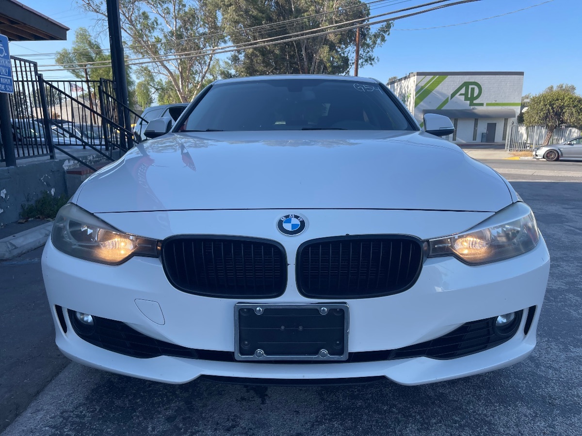2013 Bmw 328i 3-series photo 2