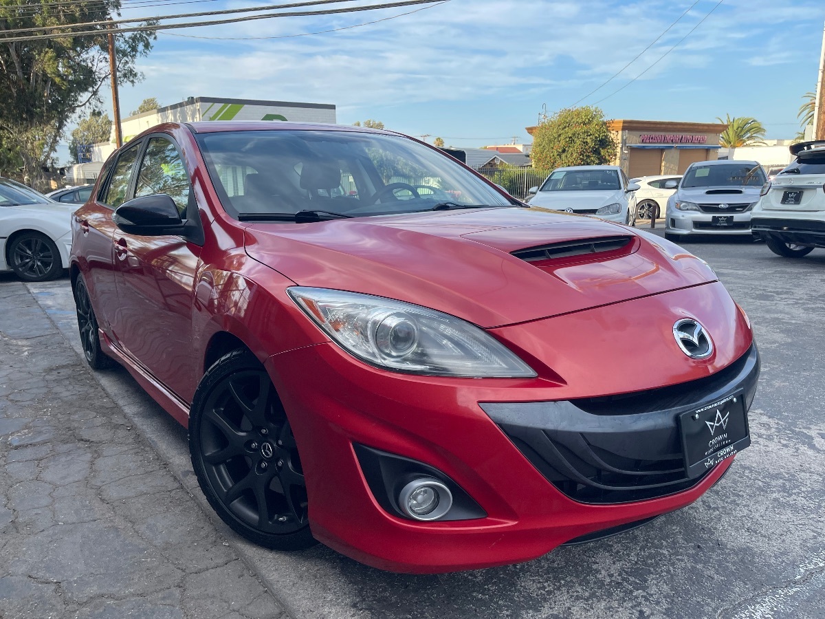 2013 Mazda Mazda3 Touring photo 3