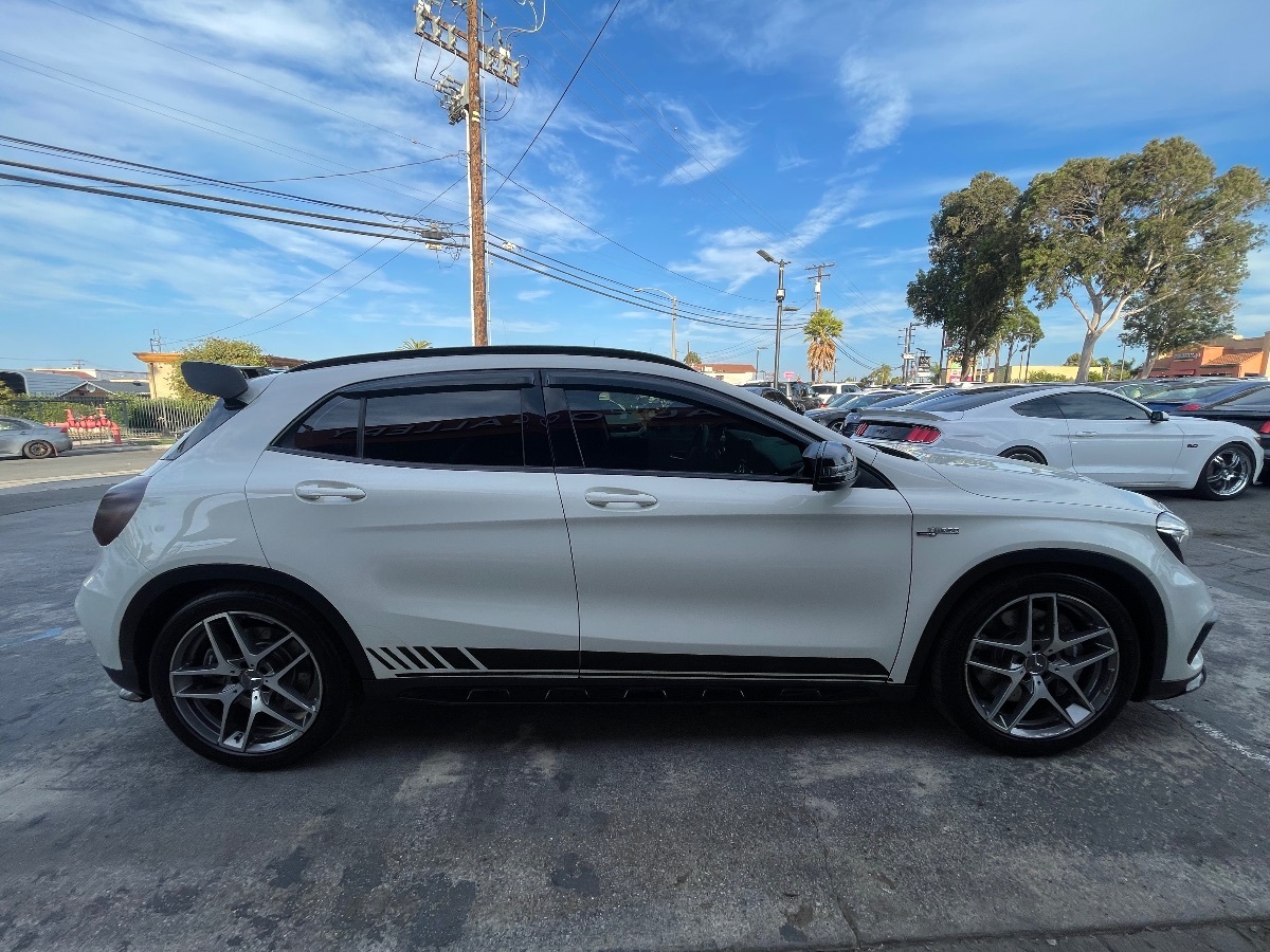 2015 Mercedes Benz GLA 45 AMG 4MATIC photo 4