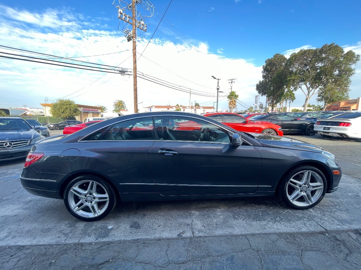 2013 Mercedes Benz E 350 Coupe photo 4