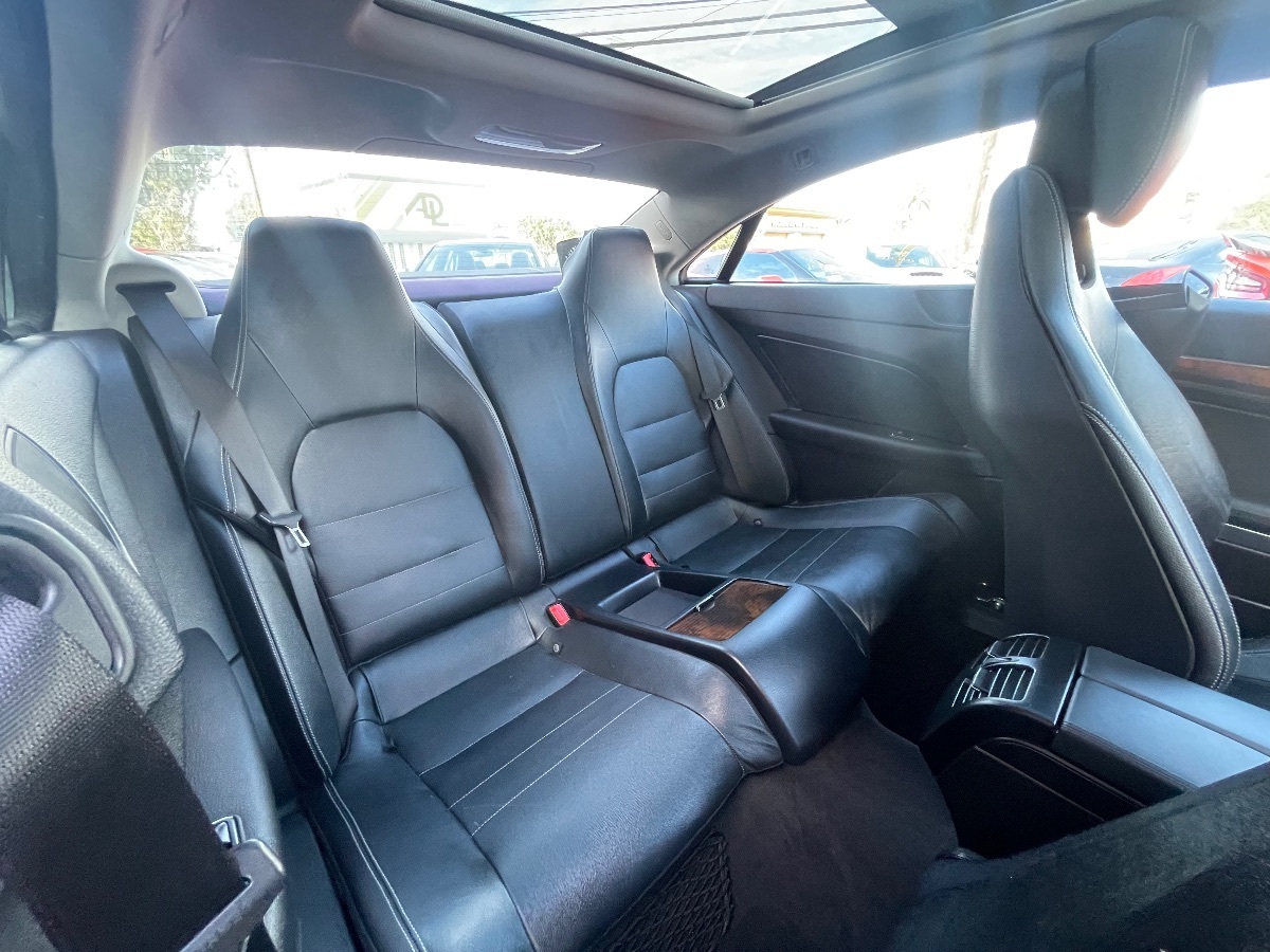 2013 Mercedes Benz E 350 Coupe photo 13