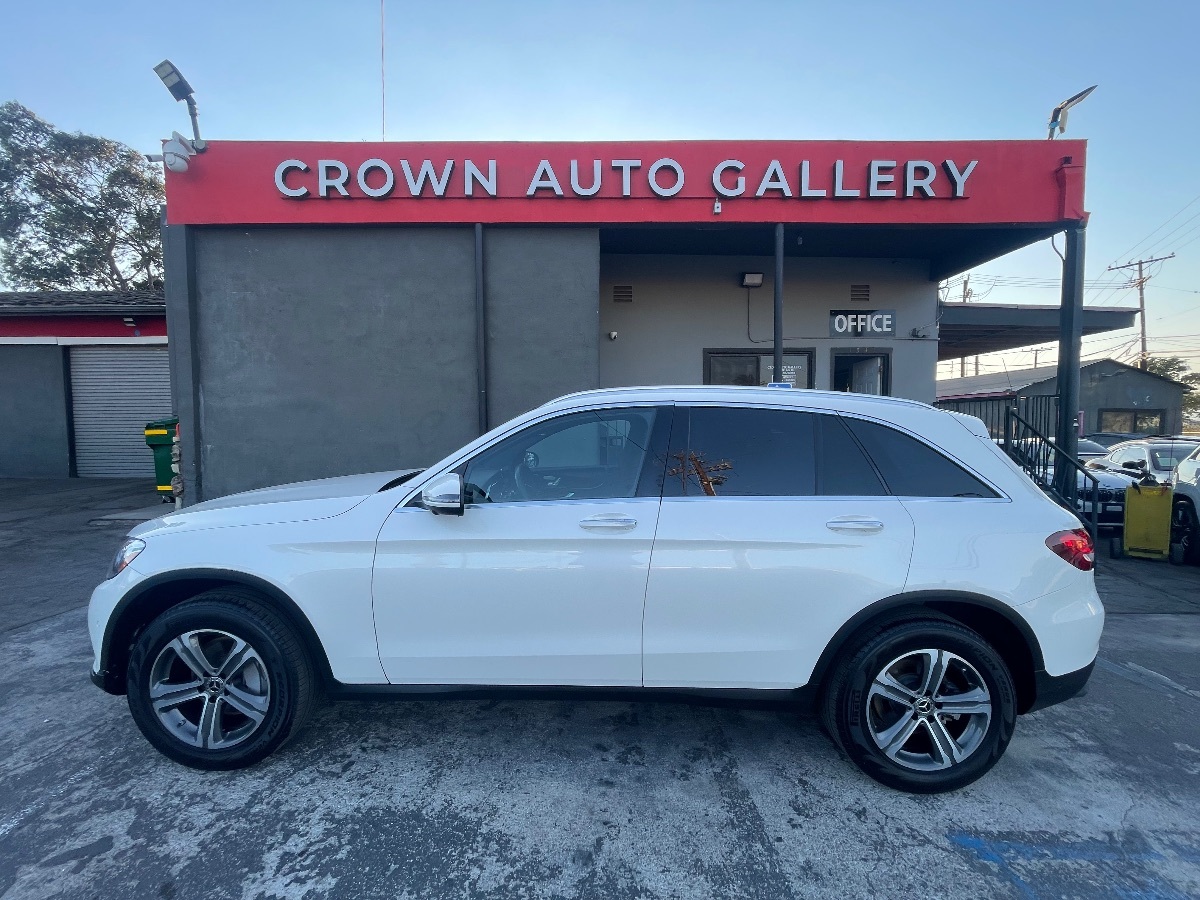 2018 Mercedes Benz GLC 300 photo 6