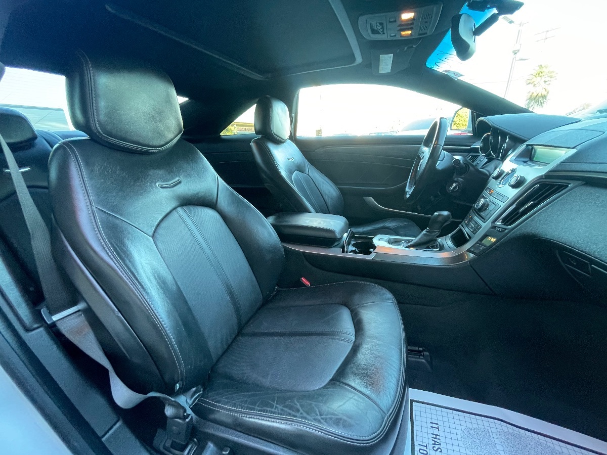 2011 Cadillac CTS Coupe Performance photo 13
