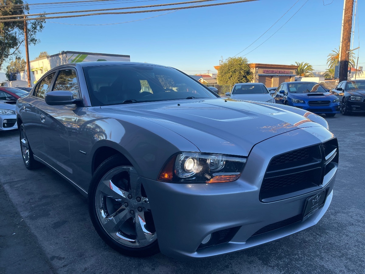 2014 Dodge Charger R/T photo 3