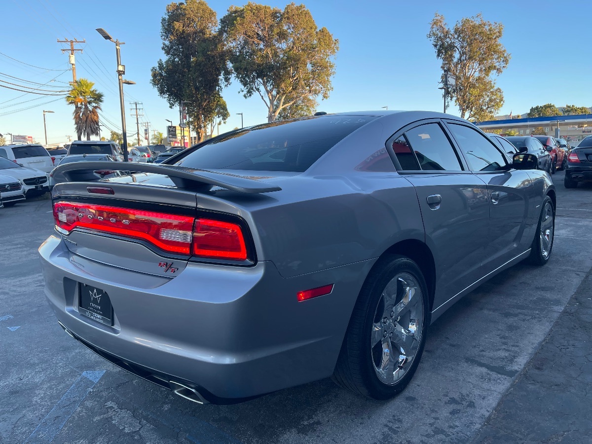 2014 Dodge Charger R/T photo 5