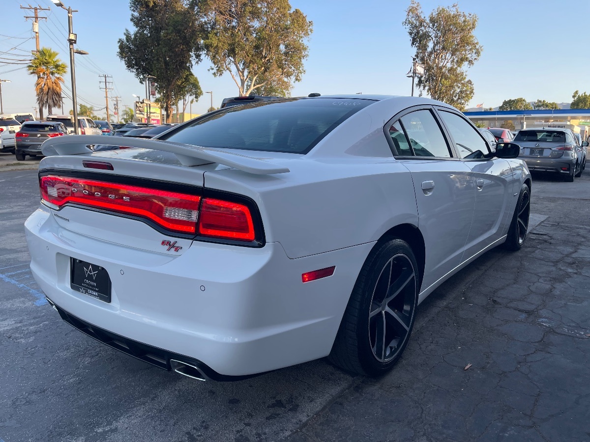 2014 Dodge Charger R/T photo 5
