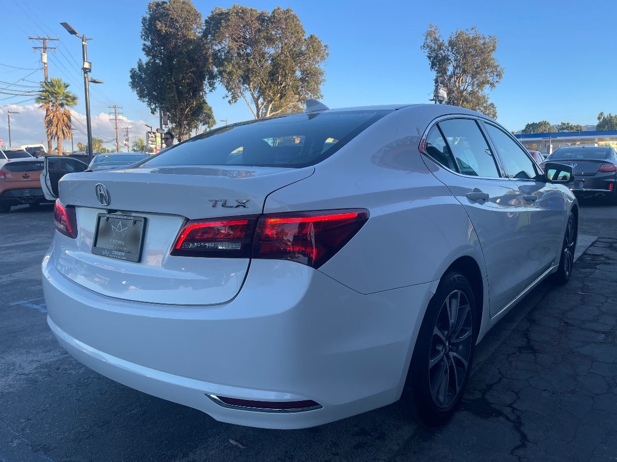 2015 Acura TLX photo 5