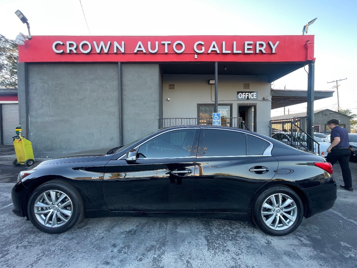 2017 Infiniti Q50 2.0t photo 6