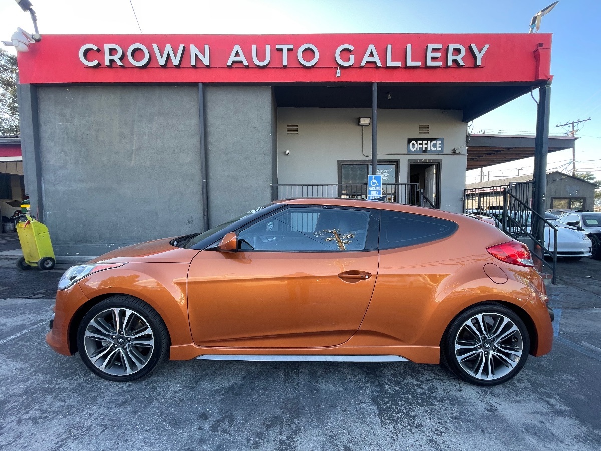 2016 Hyundai Veloster Turbo R-Spec Rally Edition photo 4