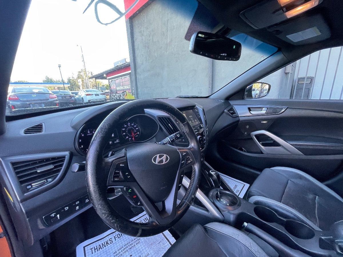 2016 Hyundai Veloster Turbo R-Spec Rally Edition photo 7