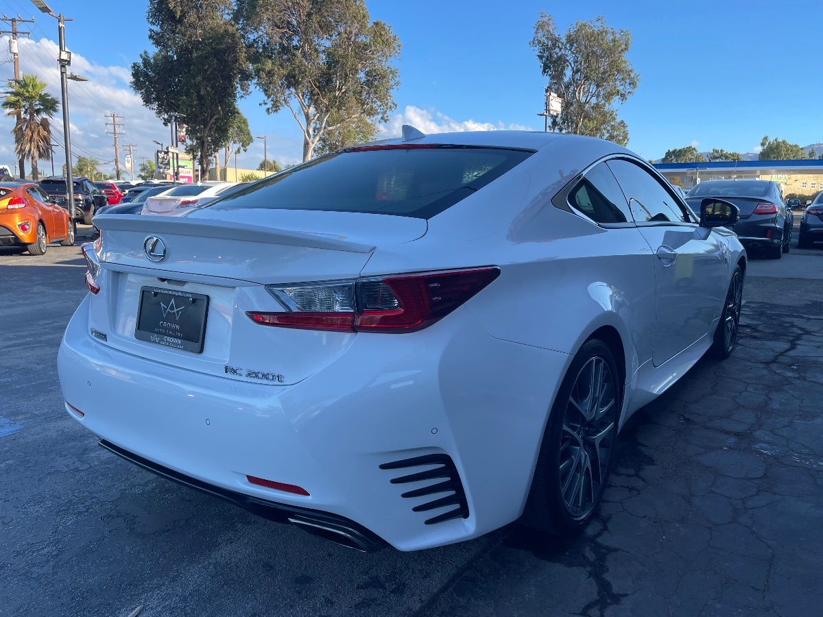 2017 Lexus RC 200t F SPORT photo 5