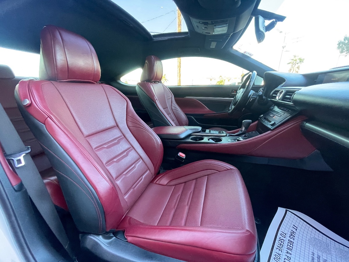 2017 Lexus RC 200t F SPORT photo 13
